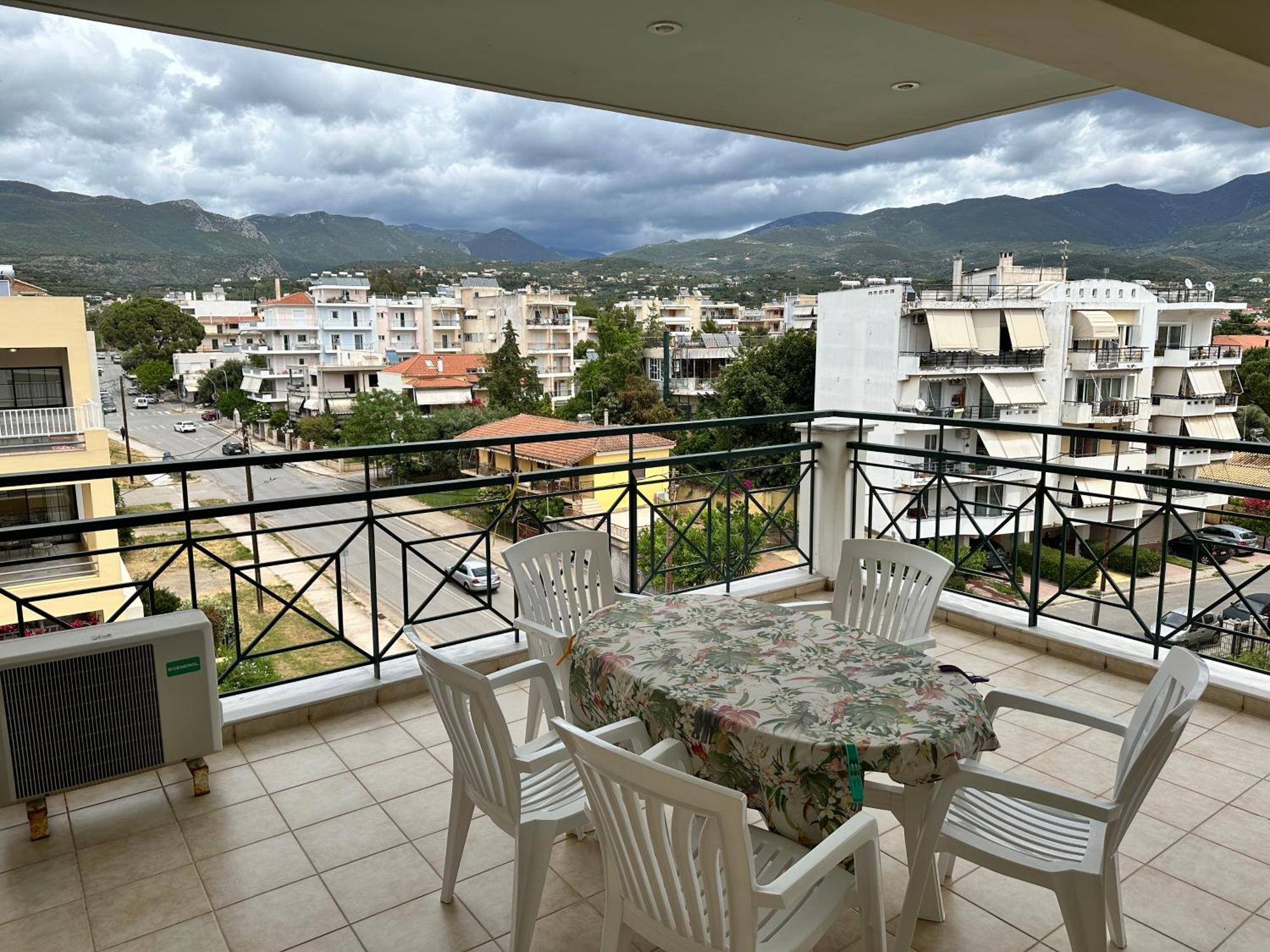 Beautiful Apartment Near The Beach Kalamata Exterior photo