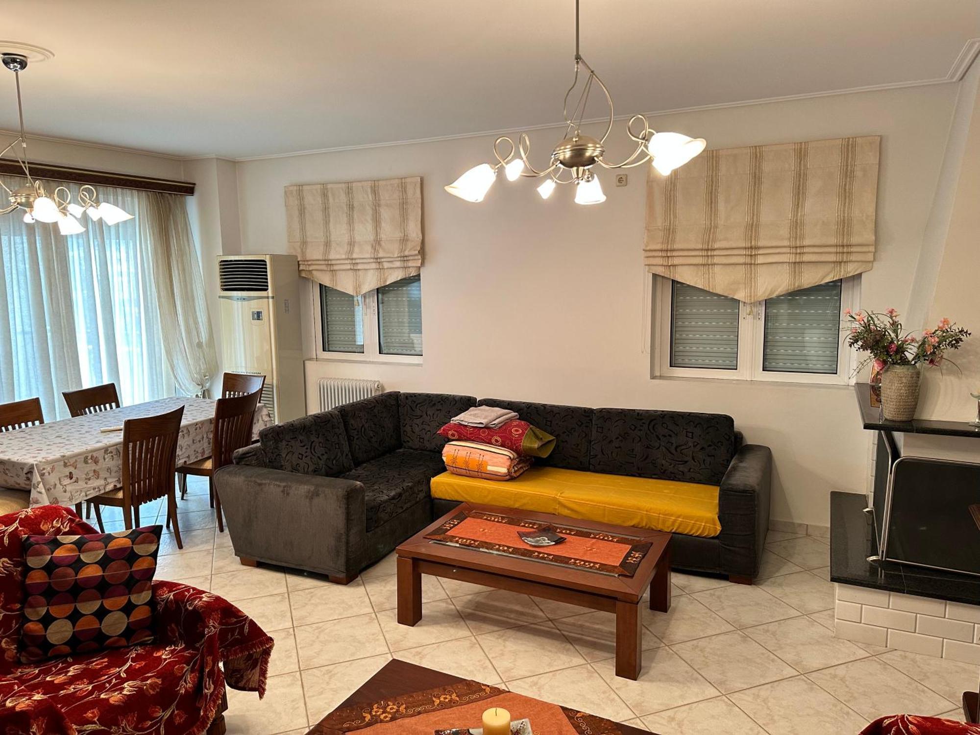 Beautiful Apartment Near The Beach Kalamata Exterior photo